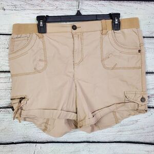 Maurices Women’s Tan Cargo Shorts Size 13/14 Stretch Cotton Utility Pockets